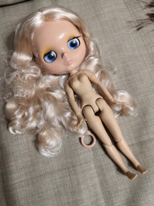 купить голую куклу