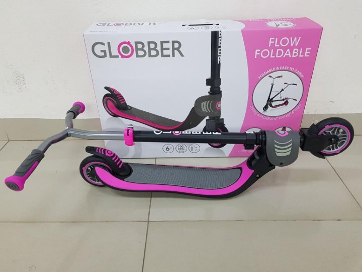Globber flow foldable. Globber flow foldable