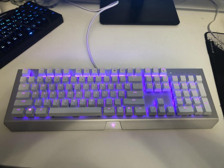 Razer blackwidow x chroma mercury white. •keyboard: razer blackwidow x chroma. Razer blackwidow x chroma mercury. Razer blackwidow x chroma mercury. Razer blackwidow mercury white.