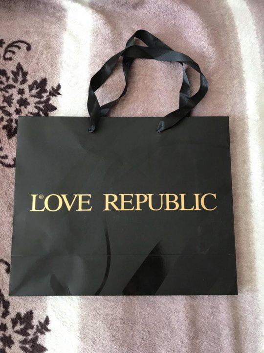 Love Republic пакет. Love Republic подарочная карта. Пакет магазина лав Репаблик. Подарочный сертификат лав Репаблик.