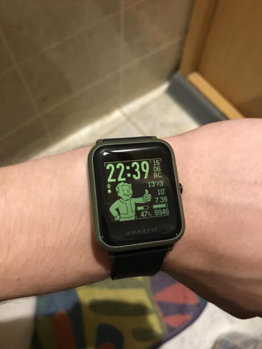 Циферблат Amazfit Pip-boy. Amazfit Bip u циферблат Pip boy. Amazfit Bip 3. Amazfit Bip циферблат Pipboy.