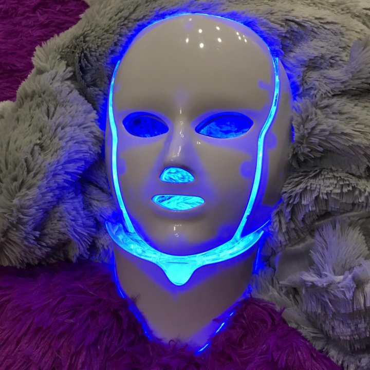 Светодиодная маска. Led маска. Лед маска. Лед маска для лица светодиодная эффект.