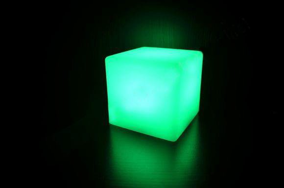 Start cube. Старт Cube 200мм led. Светильник старт Cube 200 mm. Декоративный светильник старт куб. Светодиодный куб 6х6х6.