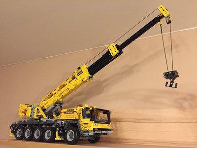 Lego technic crane 20004 on sale