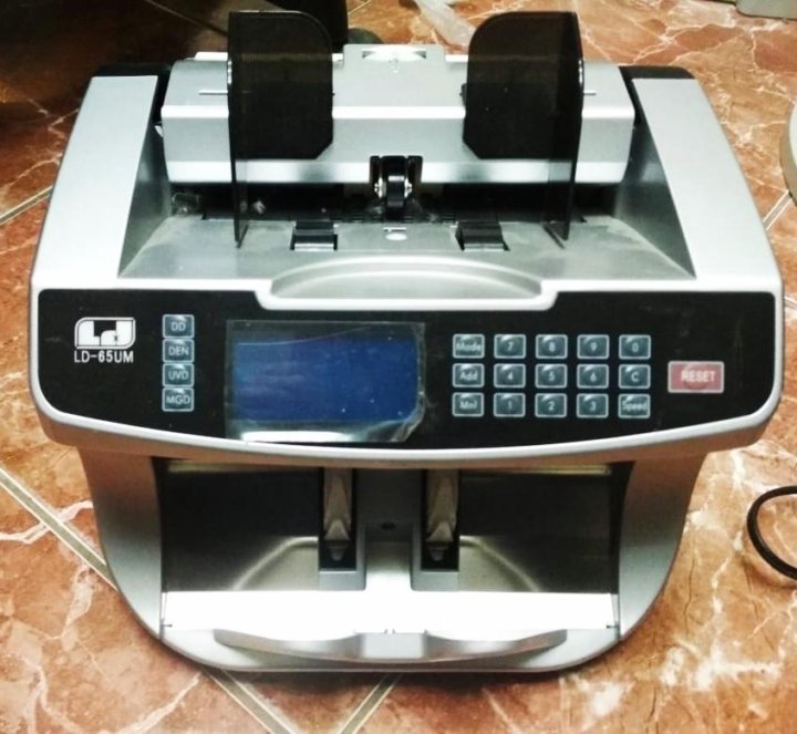 Ld 65. Banknote Counter LD. DOCASH 3000 SD..