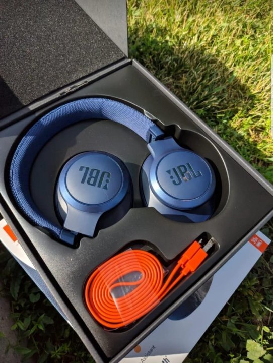 Jbl live 500