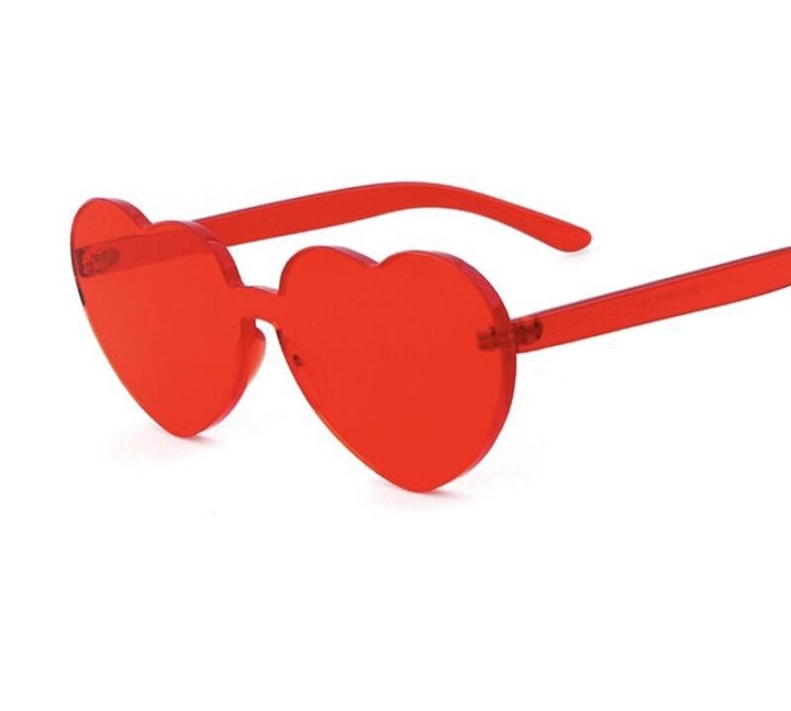 Очко сердечко. Красные очки. Красные круглые очки. Очки сердечки красные. Очки красные узкие.