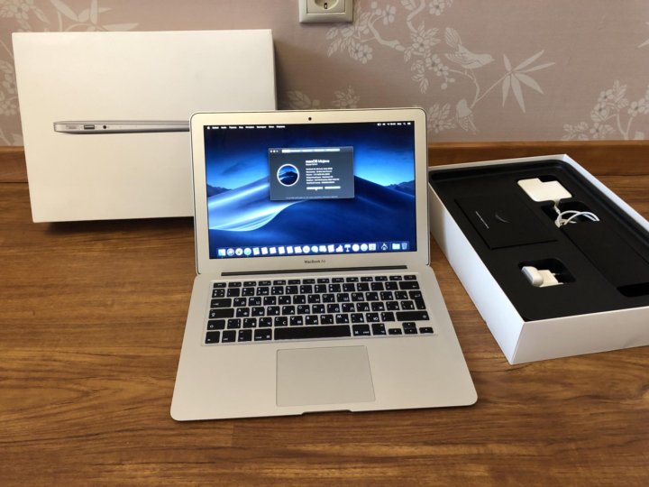 Macbook air 13 early 2015. Макбук АИР 13 Лайт.