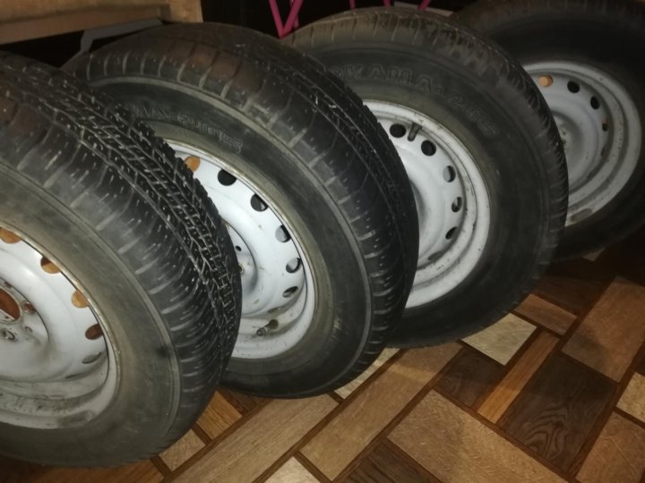 Колеса r13 175. Кама 205 175/70 r13. 175/70 R13. 175/70 R13 на ниву. Кама 205 лето.