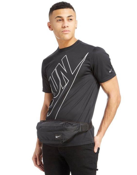 nike hood waist bag