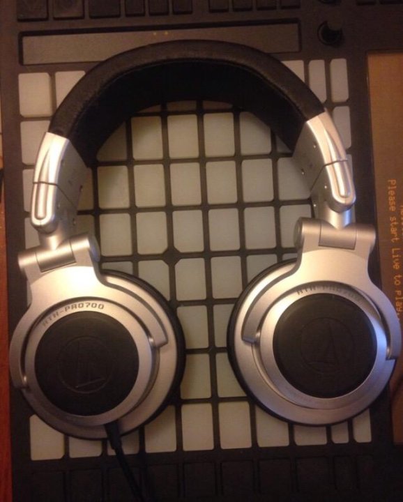 Audio technica ath pro 700 мониторные 