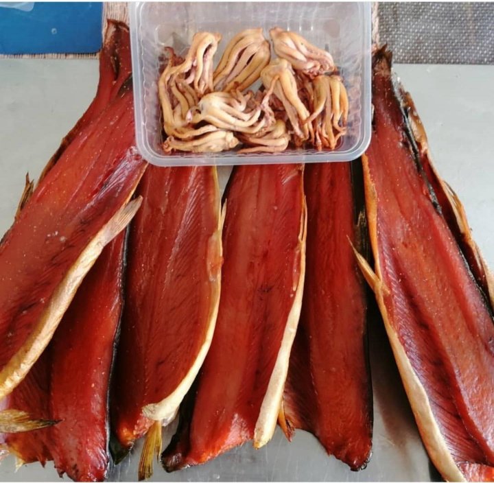 кета южно сахалинск. кета южно сахалинск. юбраконьертво лососёвых рыб на сахалине. кета по 100 руб за килограмм в южно-сахалинске. лососевые рыбы сахалина.