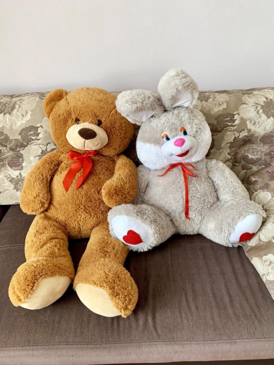 мягкая игрушка тедди. заяц игрушка. игрушка мишка зайка. плюшевый заяц. плюшевая зайка.