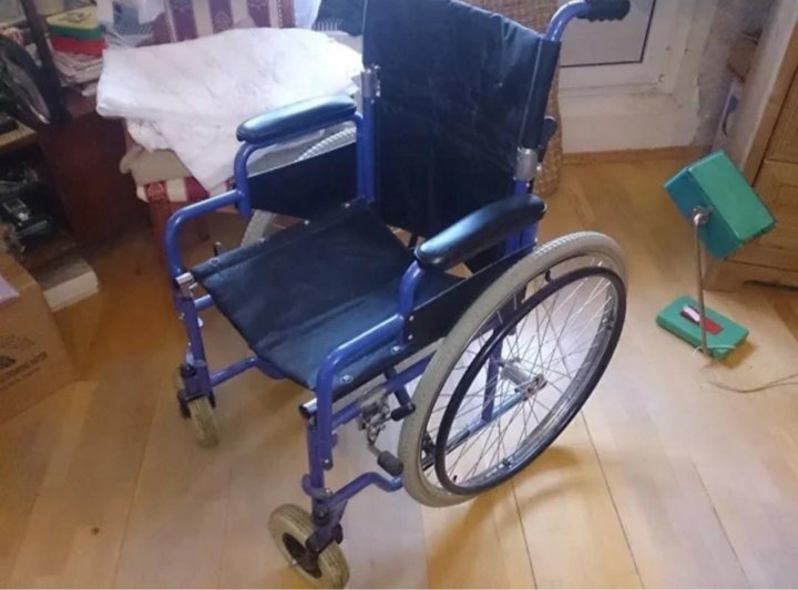 Авито инвалидные коляски б у купить. Инвалидные коляски даром. Инвалид коляски даром. Коляски для инвалидов безвозмездно в добрые руки.