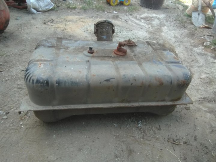 Бак топливный 3307. Бак топливный паз 3204. Бак топливный газ 3309 дизель. Бак топливный газ-3302,3307,4301,паз,газон next 105л (оао газ). Емкость бака паз.