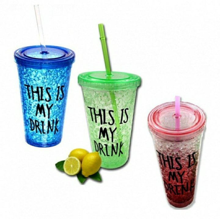 имбирь и сельдерей. стакан для напитков с крышкой и трубочкой. стакан с трубочкой и крышкой. винтажные вывески. стаканчик с трубочкой для напитков.