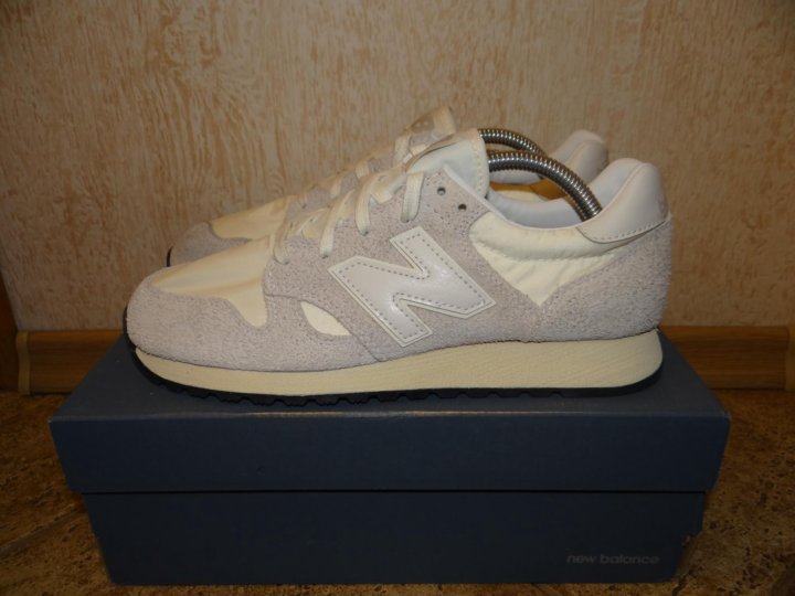 New Balance U520AC 4 990 . 30