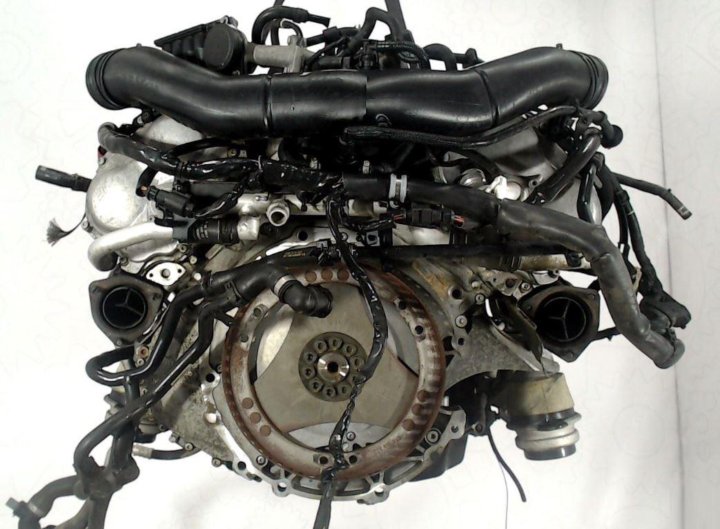 Двигатель бара. Мотор 4.2 Ауди q7. Audi q7 4.2 FSI. Ауди q7 4.2 с у ДВС. Q7 Bar 4.2 FSI.