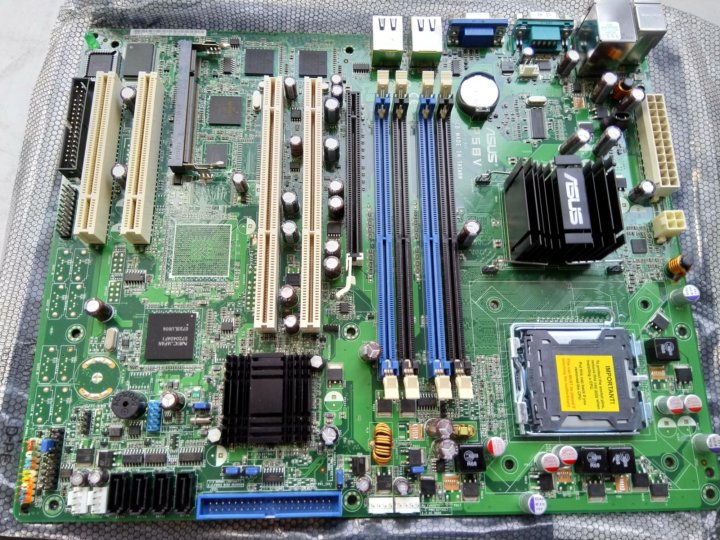 Серверная материнская плата asus. P5bv. Intel 1356 motherboard. Asus серверная материнская плата. Материнская плата asus p9a-i/c2550/sas/4l.