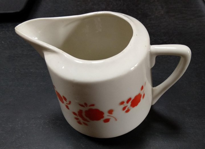 молочник песочное. молочник песочное. молочник песочное. молочник. молочник посуда.