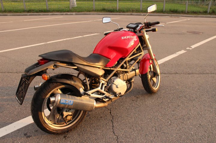 Ducati monster 400