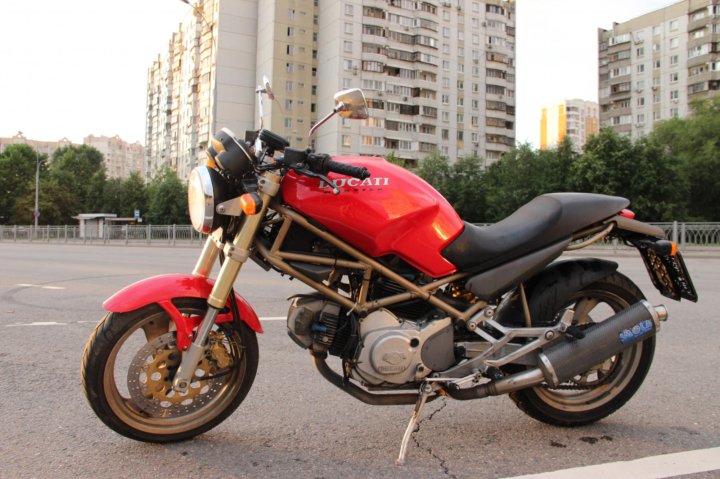 Ducati monster 400