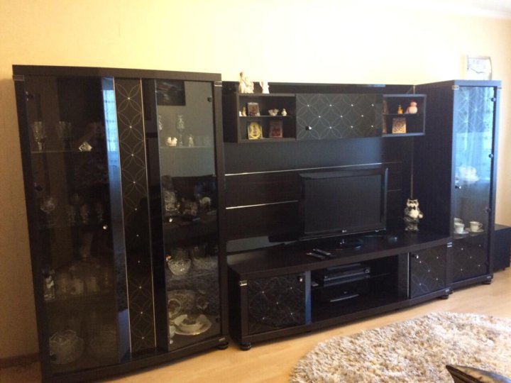 Гостиная mira bellona. Мебель гостиная беллона. Гостиная mira bellona. Мебель гостиная беллона. Тумба тв карлино беллона.