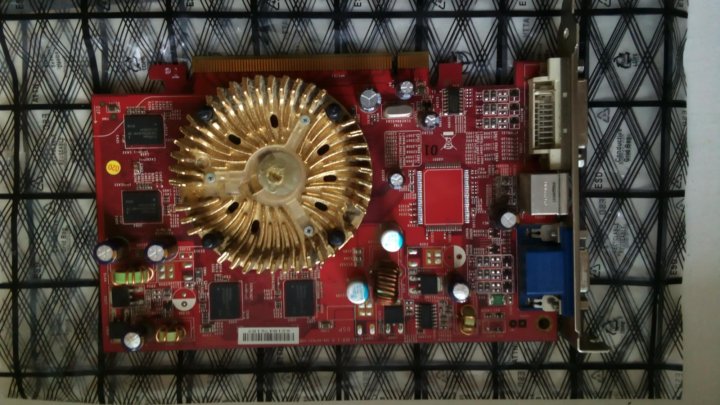 Видеокарта PCI Express 16x – купить в Москве, цена 40 руб., продано 9 ...