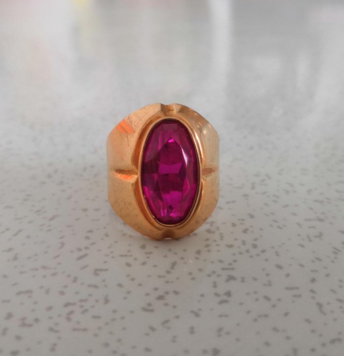 Советские золотые кольца с рубином