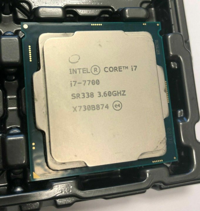 7700 ядро. I7 7700. Core i7 7700k. Процессор Intel Core i7-7700k. Процессор Интел без крышки.