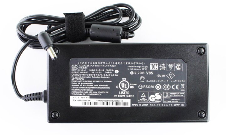 Зарядное устройство asus fx506l. Блок питания asus 19. Адаптер блок питания для моноблока мси четырехканальный дельта. Зарядное устройство msi. Зарядное устройство msi.