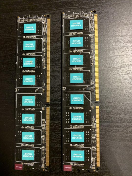 Модуль памяти DIMM 4Gb DDR3 PC5300 667MHz Kingston (KVR667D2D4F5/4G) ECC