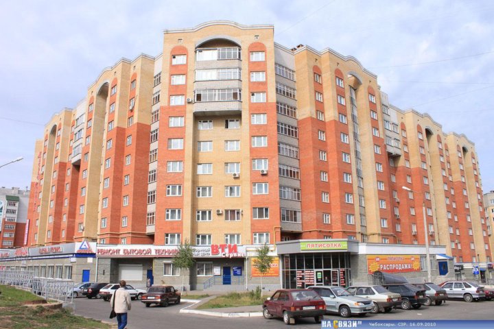 Горького 13