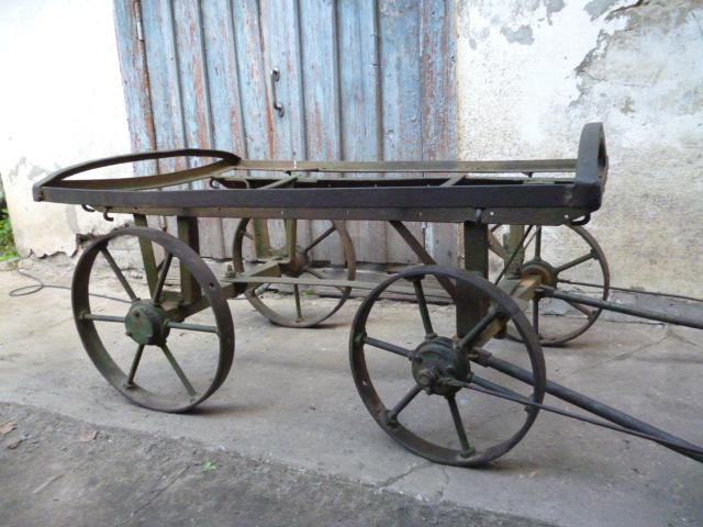 Телега железная. Телега с железными колесами. Железное колесо от телеги. Телега железная Старая. Stariye teleshki.