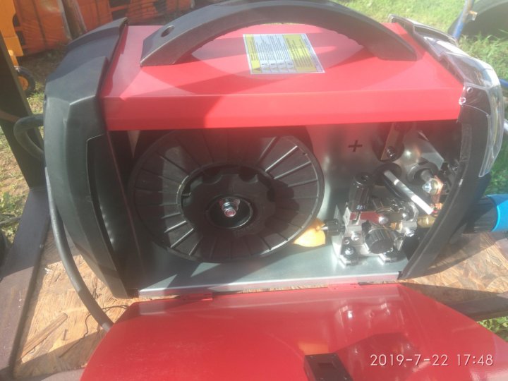 Wm 200 syn lcd pulse. Elitech АИС 200. АИС 200 syn. Elitech АИС 200syn, Tig, MMA, mig/mag.