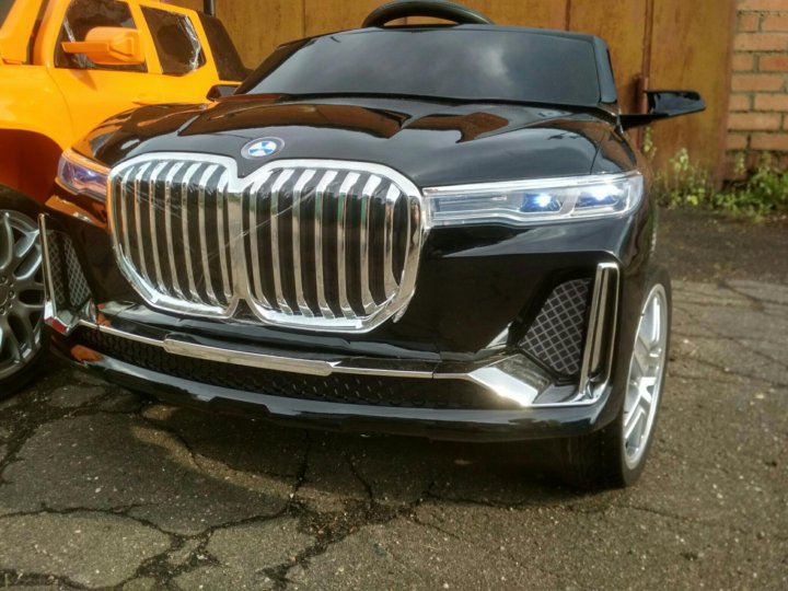 Детский электромобиль bmw x7