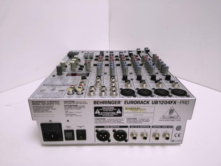 Behringer eurorack ub1204fx pro схема