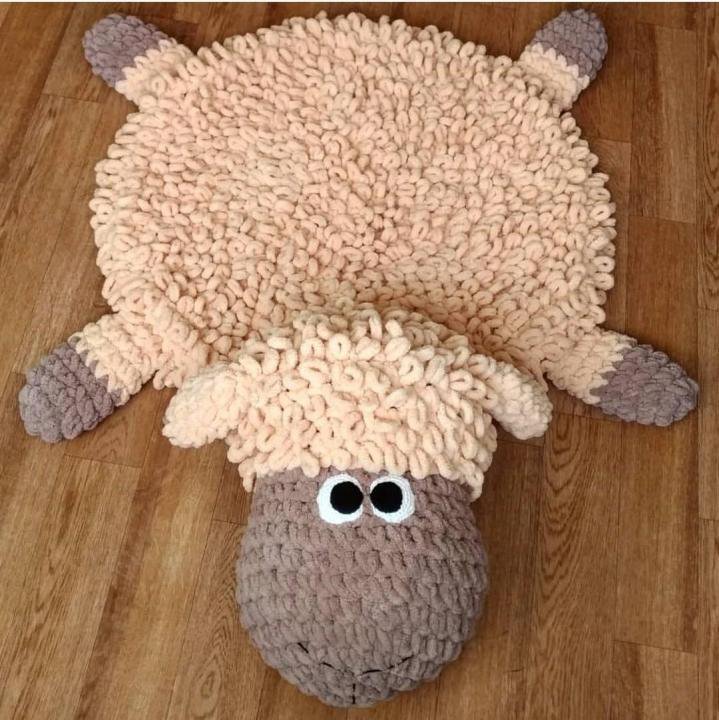 ковер вязаный барашек. мастер класс коврик барашек. коврик овечка из ализе пуффи. мастер класс коврик барашек. мастер класс коврик барашек.