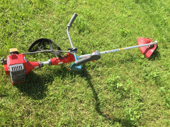 Триммер профер 260р. Бензокоса авито. Триммер carver gbc-033m. Триммер бензиновый белтех бг-5200. Триммер штиль fs 120.