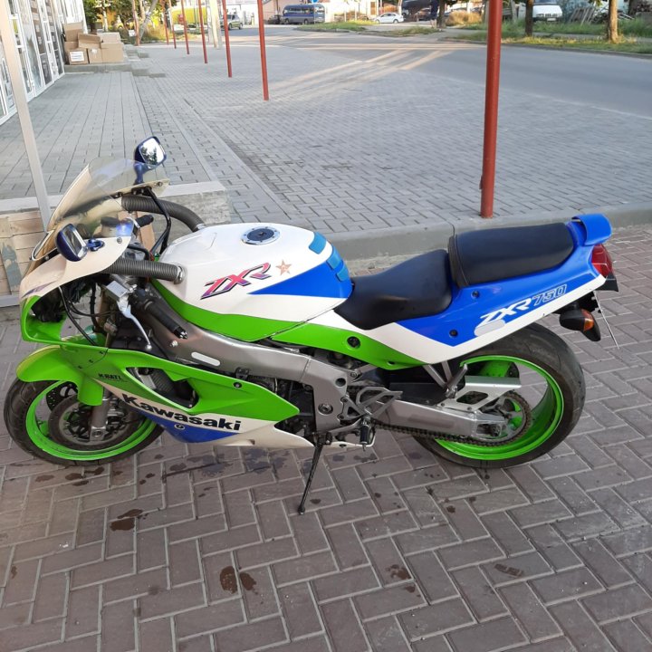 Кавасаки ZXR 750 1995