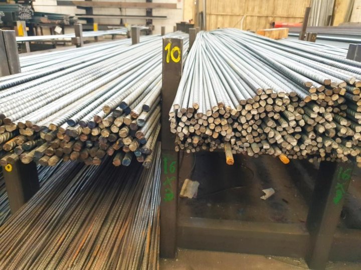 13 пром без. Пруток 6-а240. Склад металла. Востребованные металлоконструкции. Арматура b500c.