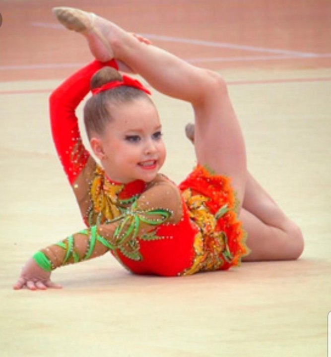 Ульяна травкина художественная гимнастика фото