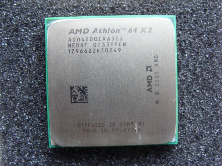 Amd athlon 64 4400. Процессор AMD Athlon 64*2 2005. AMD Athlon 64 x 2 AMD 2005 AMD. Процессор AMD Athlon TM 64 x2 2005. AMD Athlon 64 x2 2005 года 0939.
