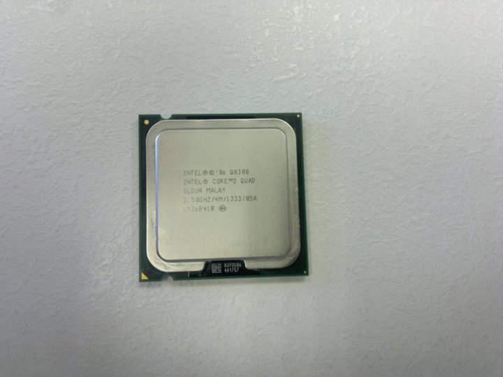 Процессор intel core 2 q8300. Процессор intel core 2 q8300