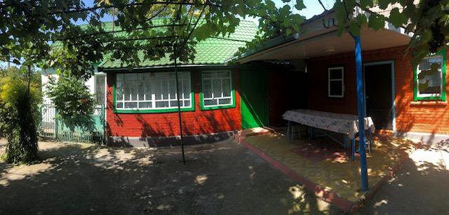 Достопримечательности станицы павлодольской. Фото павлодольской школы. Батюшка в ст. Станица павлодольская моздокский. Павлодольская школа.