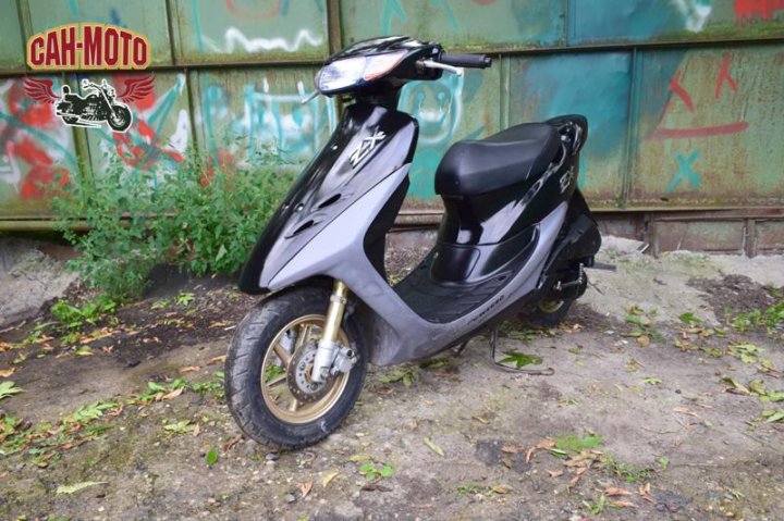 Honda Dio 28zx сине фиолетовый