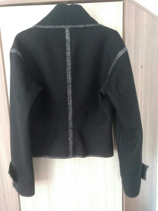 Драповый пиджак женский – купить в Сургуте, цена 1 200 руб., продано 16июля – Пиджаки и костюмы