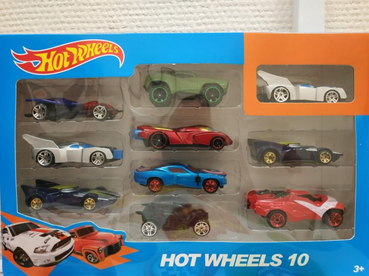 Hot wheels разные. Набор машинок хот Вилс 100 машинок. Красная машинка хот Вилс магнит. Самосвал хот Вилс Klein 2443. Набор хот Вилс 5 машин арт 710.