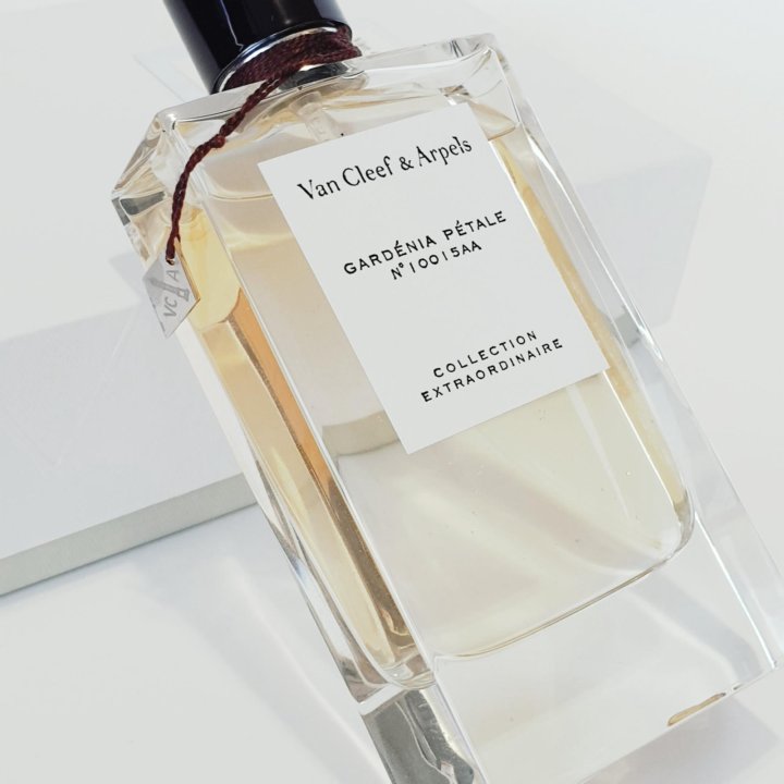 Van cleef gardenia petale. Van Cleef Arpels gardenia petale. Van Cleef Arpels gardenia petale духи. Ван Клиф Калифорния.