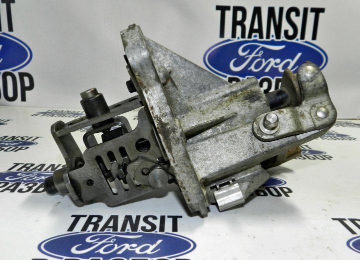 Привод кпп форд транзит. Механизм выбора передач для Ford Transit 2006-2013. Механизм переключения передач Форд Транзит 2.4. Механизм выбора передач Форд Транзит 2.2 передний привод. Механизм выбора передач Форд Транзит.